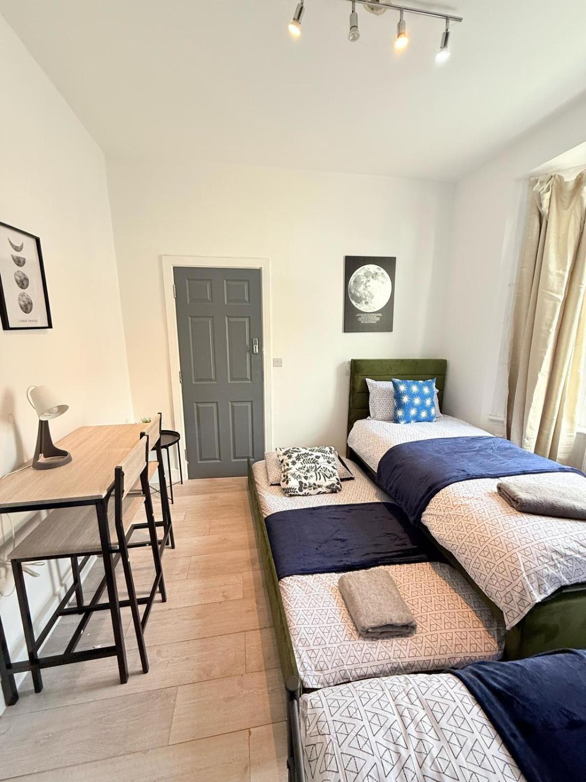 Tottenham En Suites Guest Rooms London Eksteriør billede